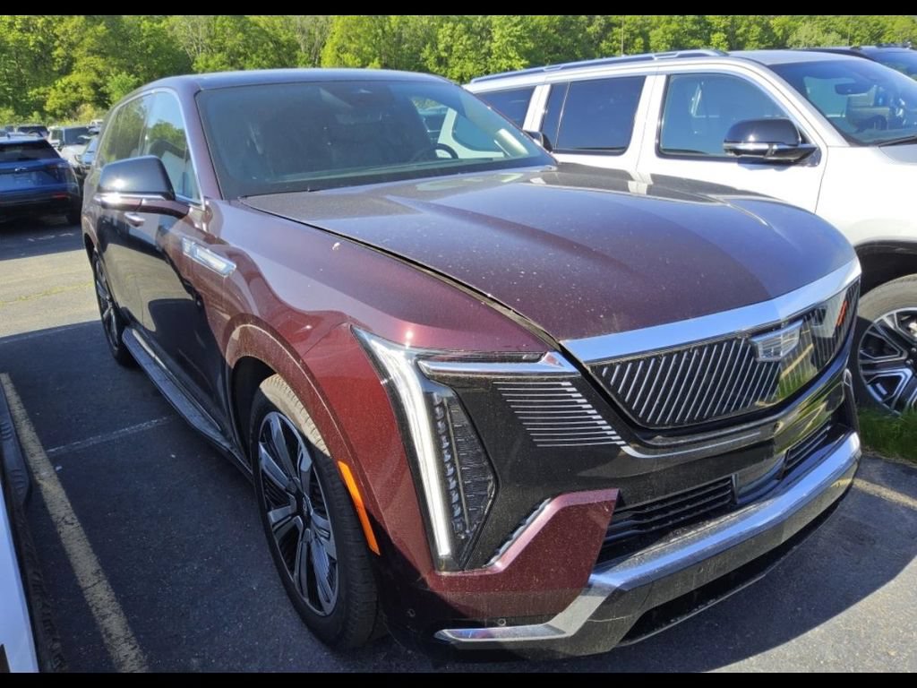 Used 2025 Cadillac Escalade IQ Luxury 2 w/ LPO, Premium Carpet Package AWD/4WD image 6