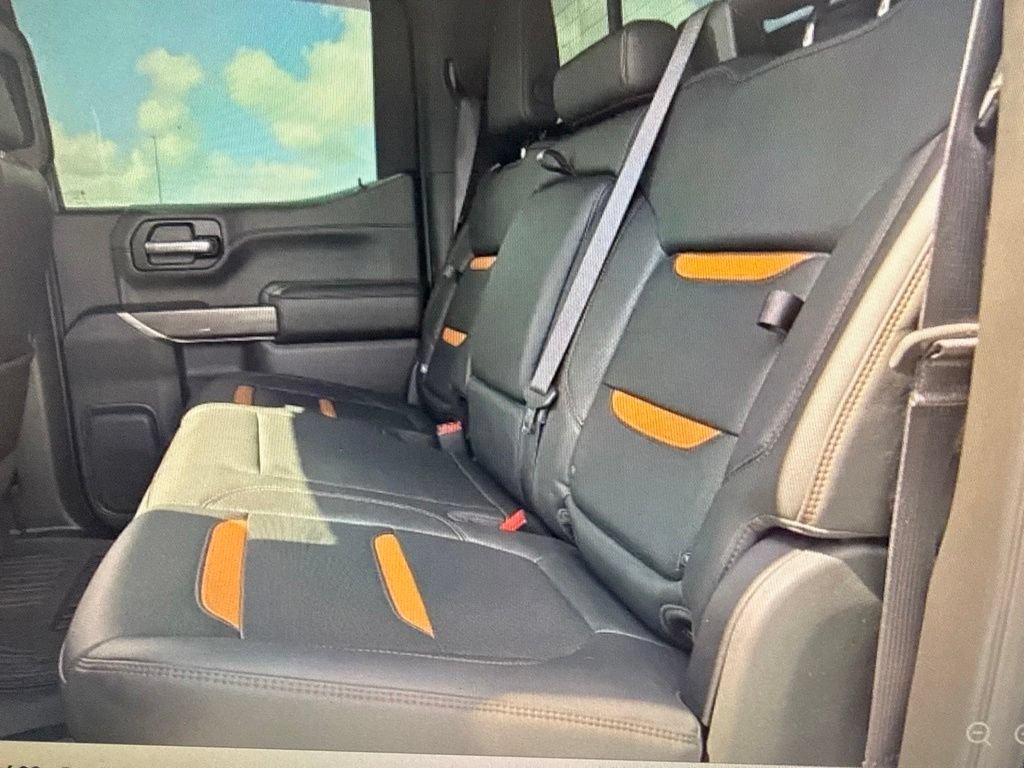 Used 2019 GMC Sierra 1500 AT4 w/ AT4 Carbonpro Edition AWD/4WD image 11