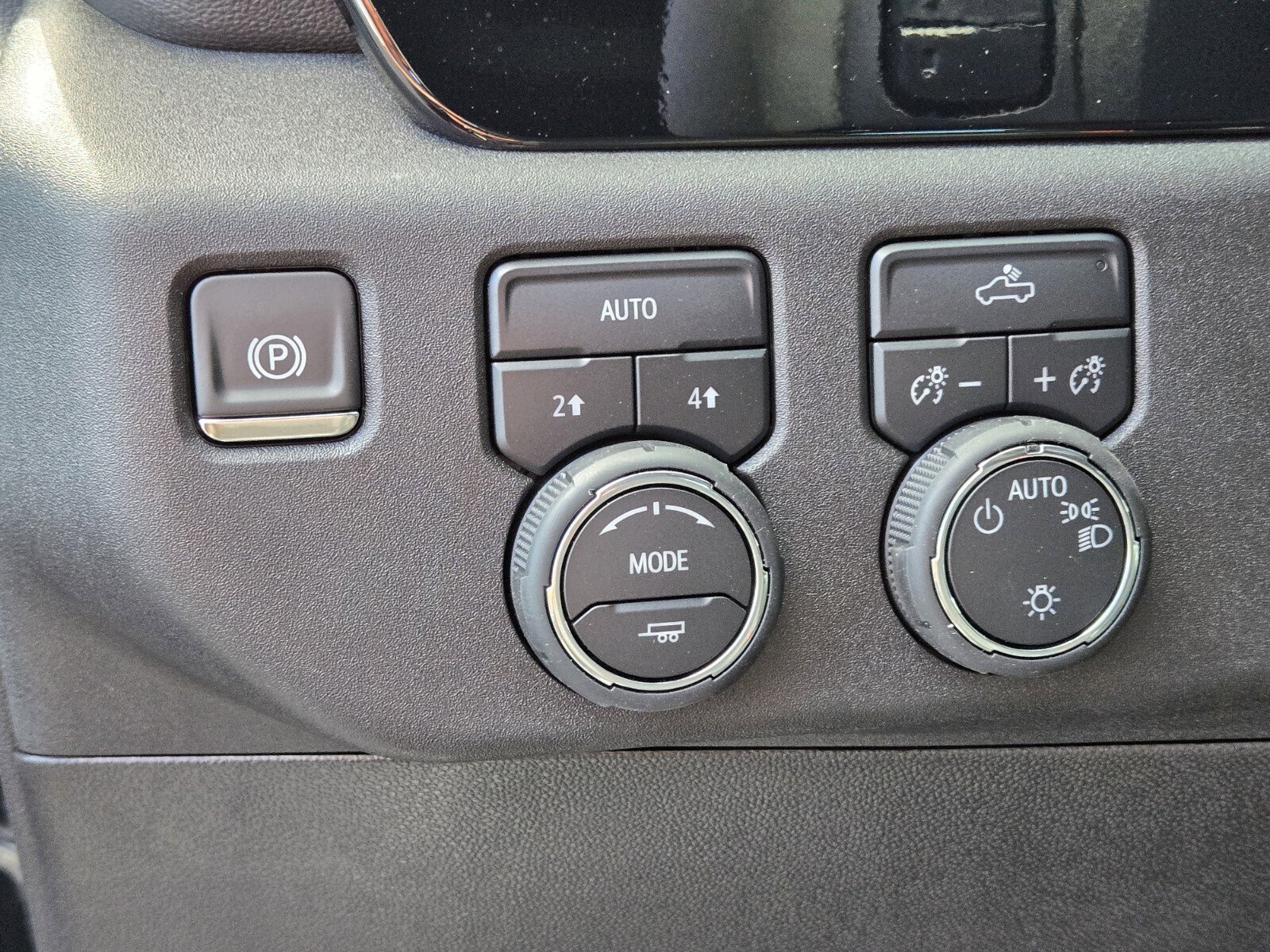 New 2026 Chevrolet Silverado 1500 LT w/ Protection Package image 11