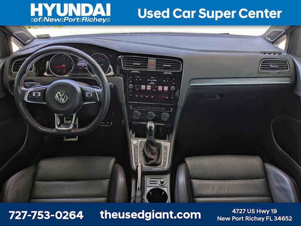 Used 2019 Volkswagen GTI SE FWD image 16