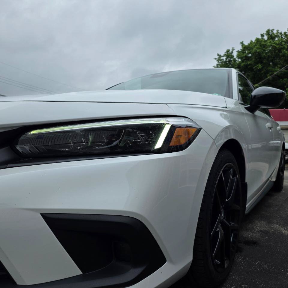 Used 2022 Honda Civic Sport image 14