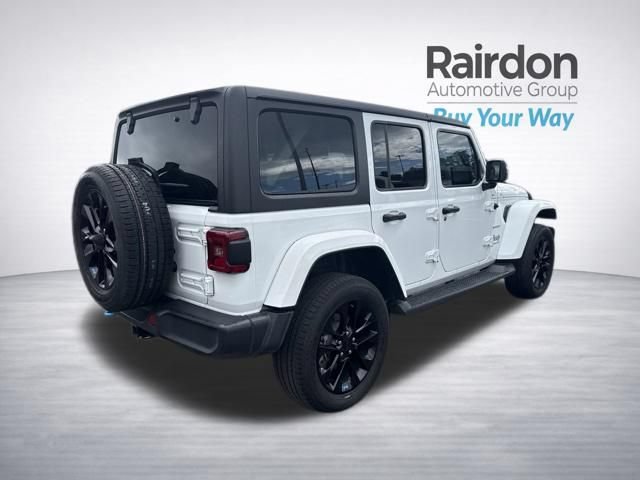 Used 2023 Jeep Wrangler Unlimited Sahara w/ Cold Weather Group AWD/4WD image 7