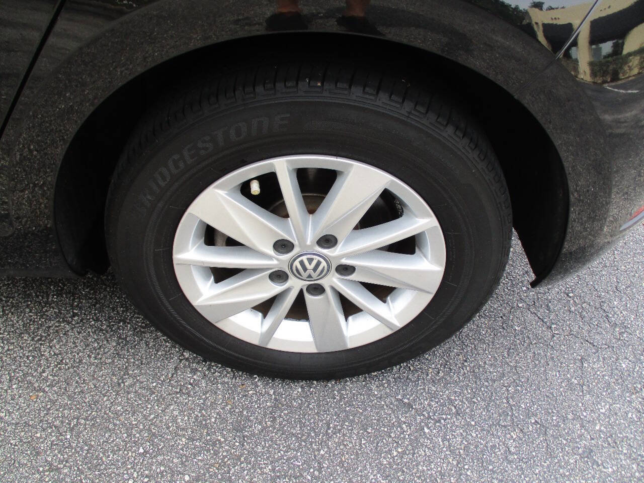 Used 2018 Volkswagen Golf S FWD image 26