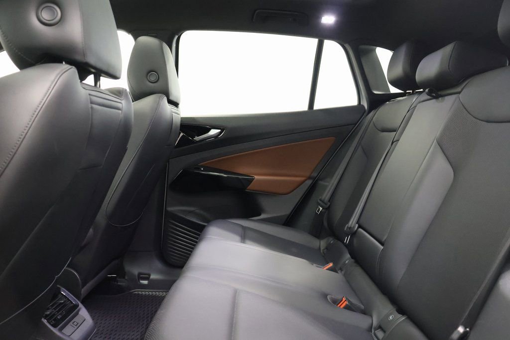 Used 2021 Volkswagen ID.4 Pro S image 26