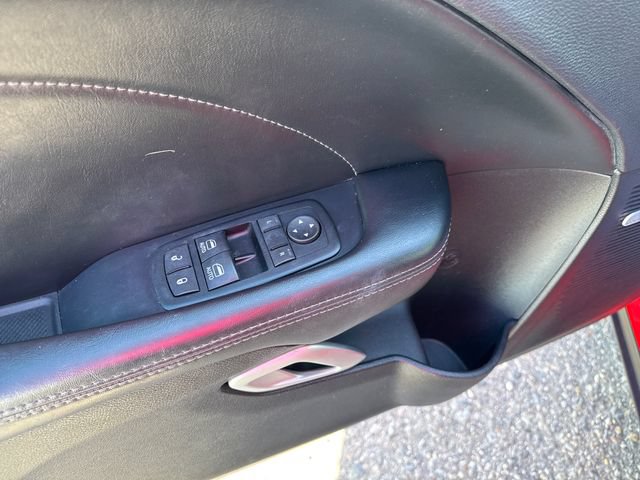 Used 2015 Dodge Challenger SXT Plus RWD image 11