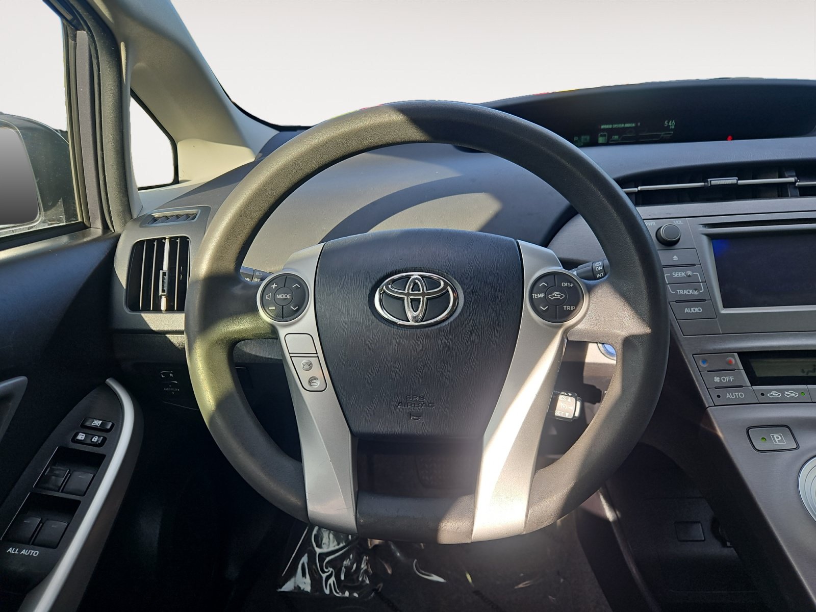 Used 2015 Toyota Prius Two FWD image 12