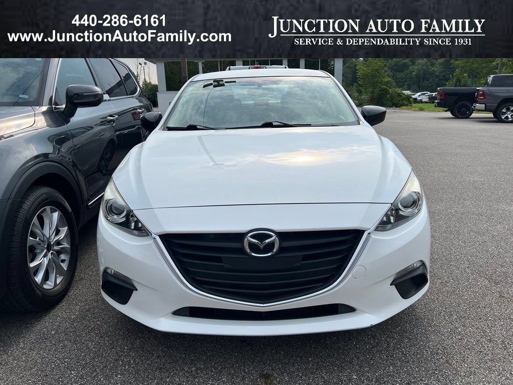 Used 2014 MAZDA MAZDA3 i SV