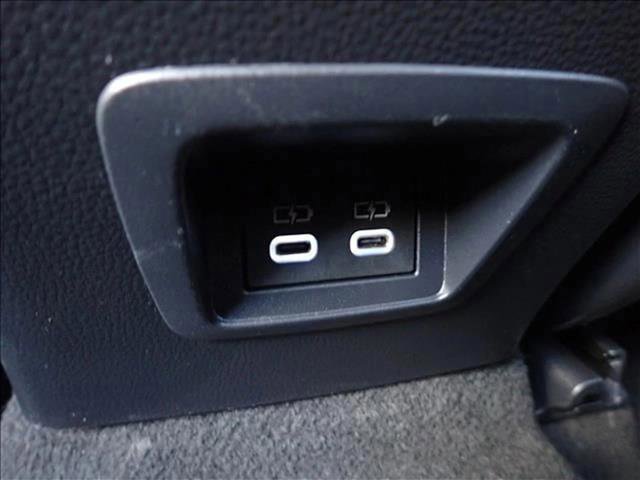 Used 2023 Toyota Corolla Cross LE w/ Moonroof Package image 10