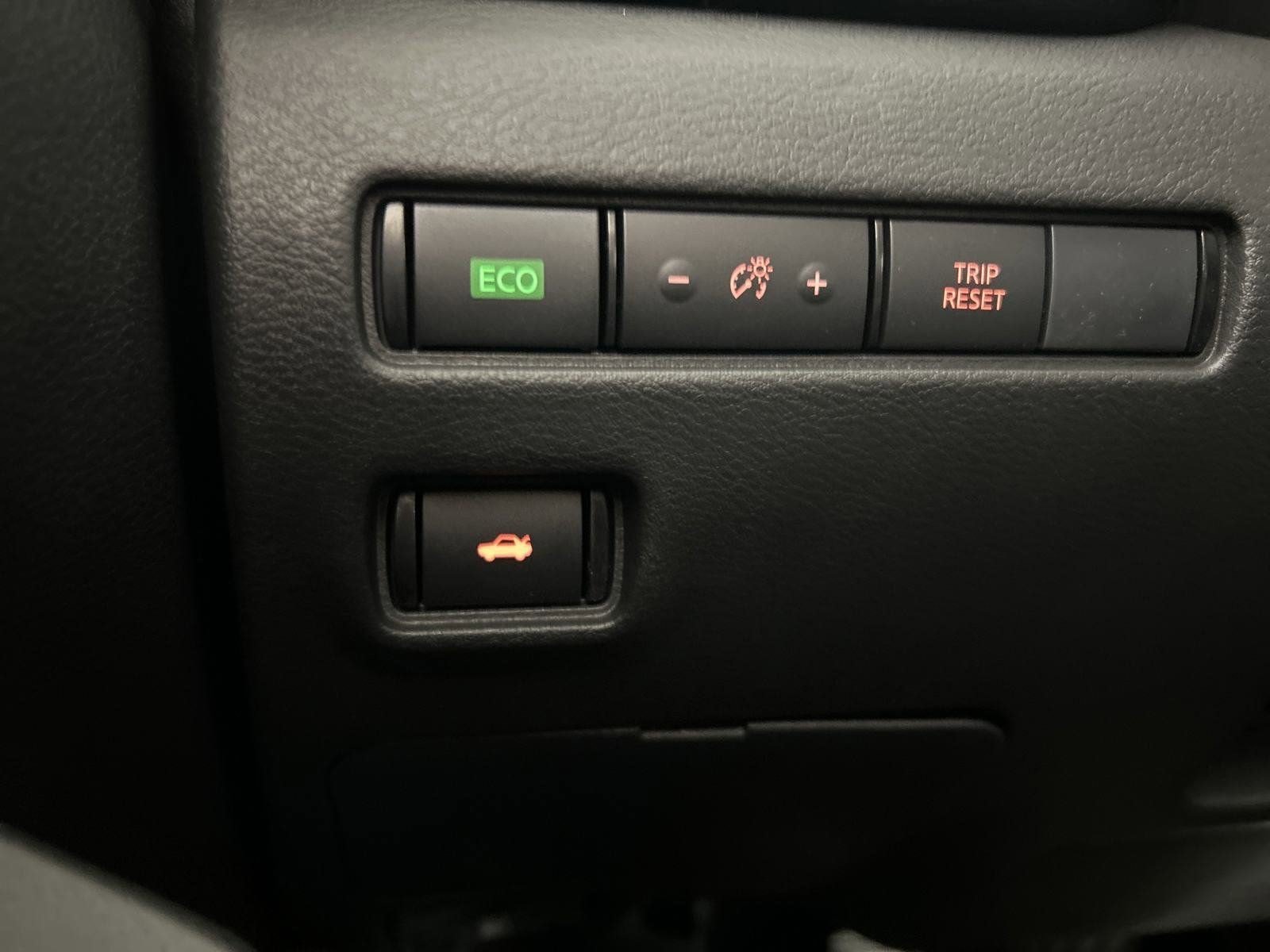 New 2025 Nissan Sentra SV w/ All-Weather Package FWD image 33