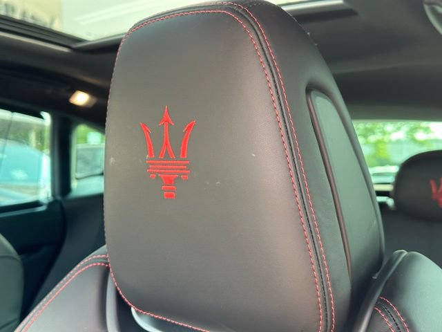 Used 2024 Maserati Levante GT Ultima AWD/4WD image 16