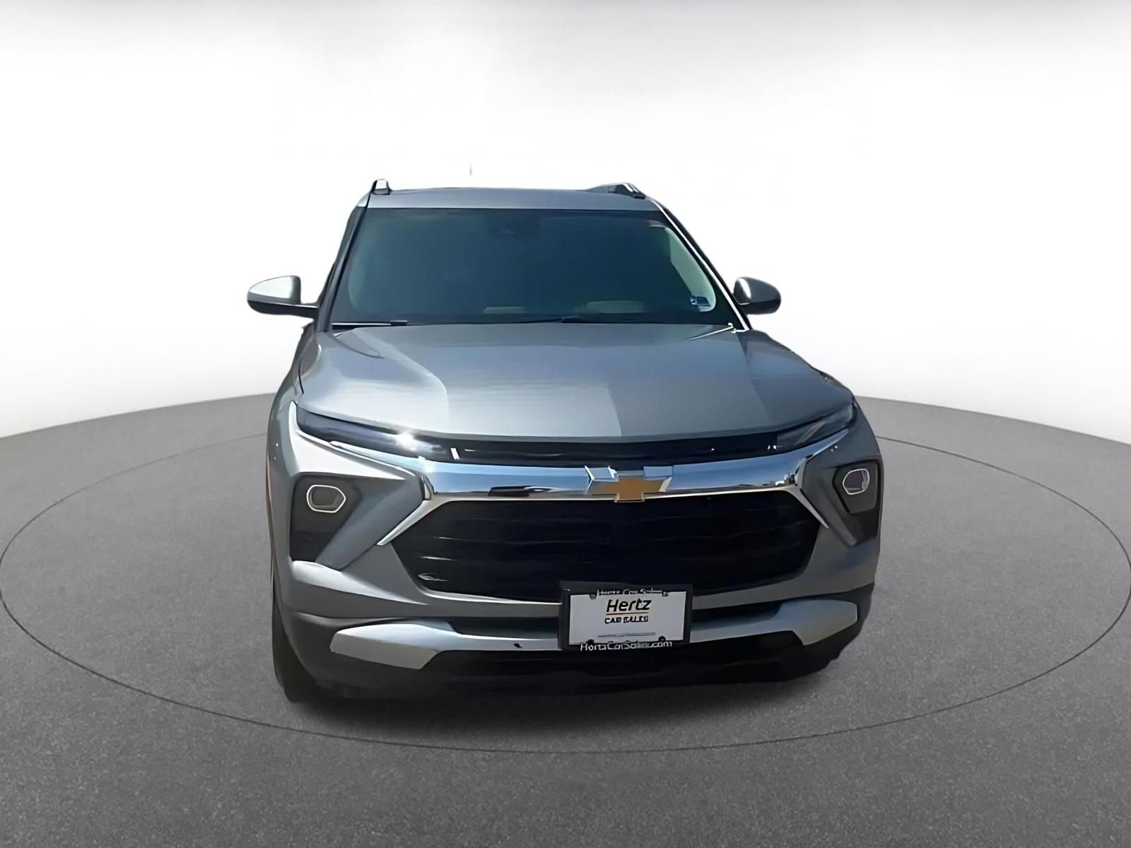 Used 2025 Chevrolet TrailBlazer LT FWD image 4