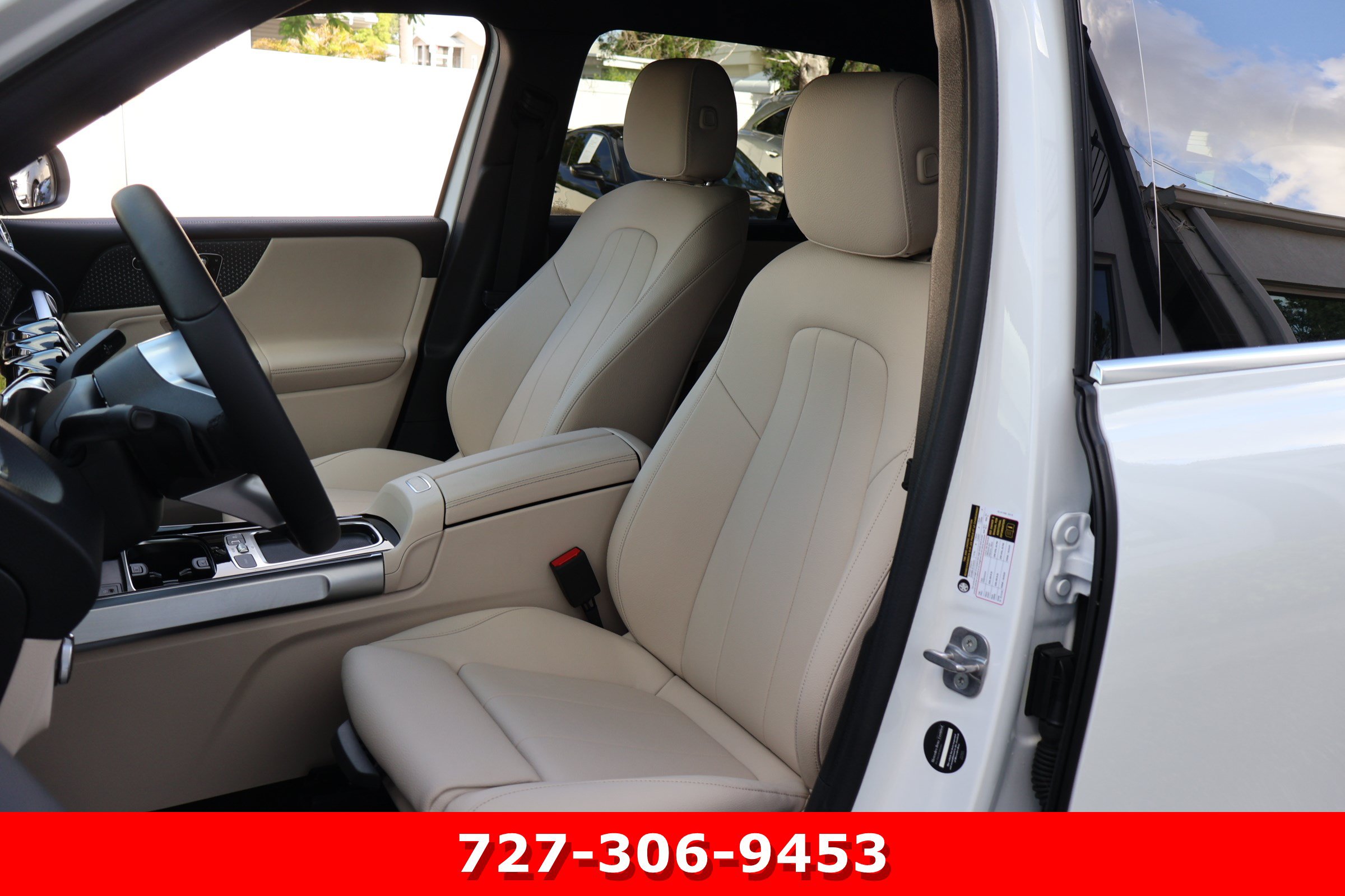 Certified 2025 Mercedes-Benz GLB 250 image 2
