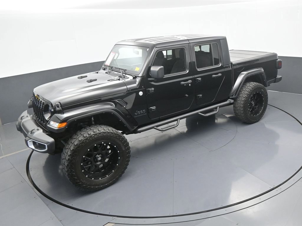 Used 2021 Jeep Gladiator Sport AWD/4WD image 43