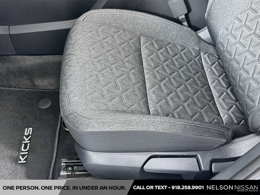 Certified 2026 Nissan Kicks SV w/ SV Premium Package FWD image 18