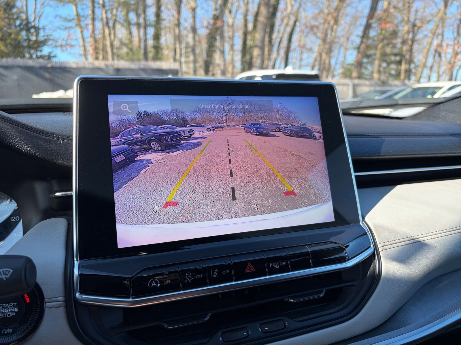 Used 2025 Jeep Compass Limited image 24