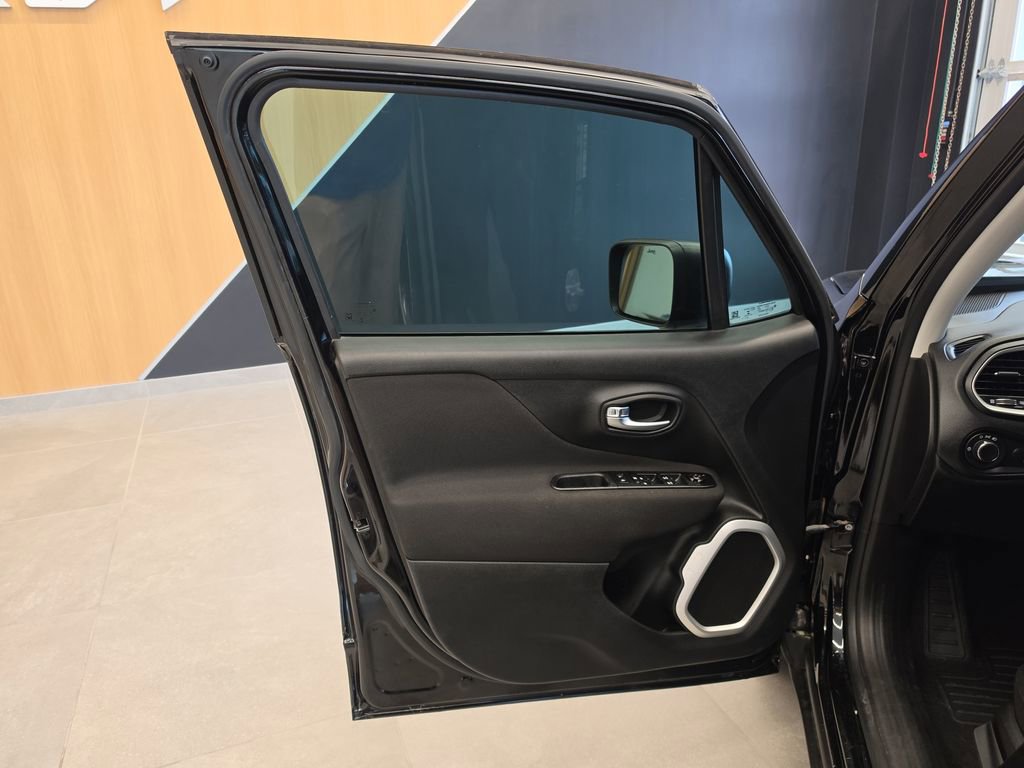 Used 2020 Jeep Renegade Sport FWD image 15