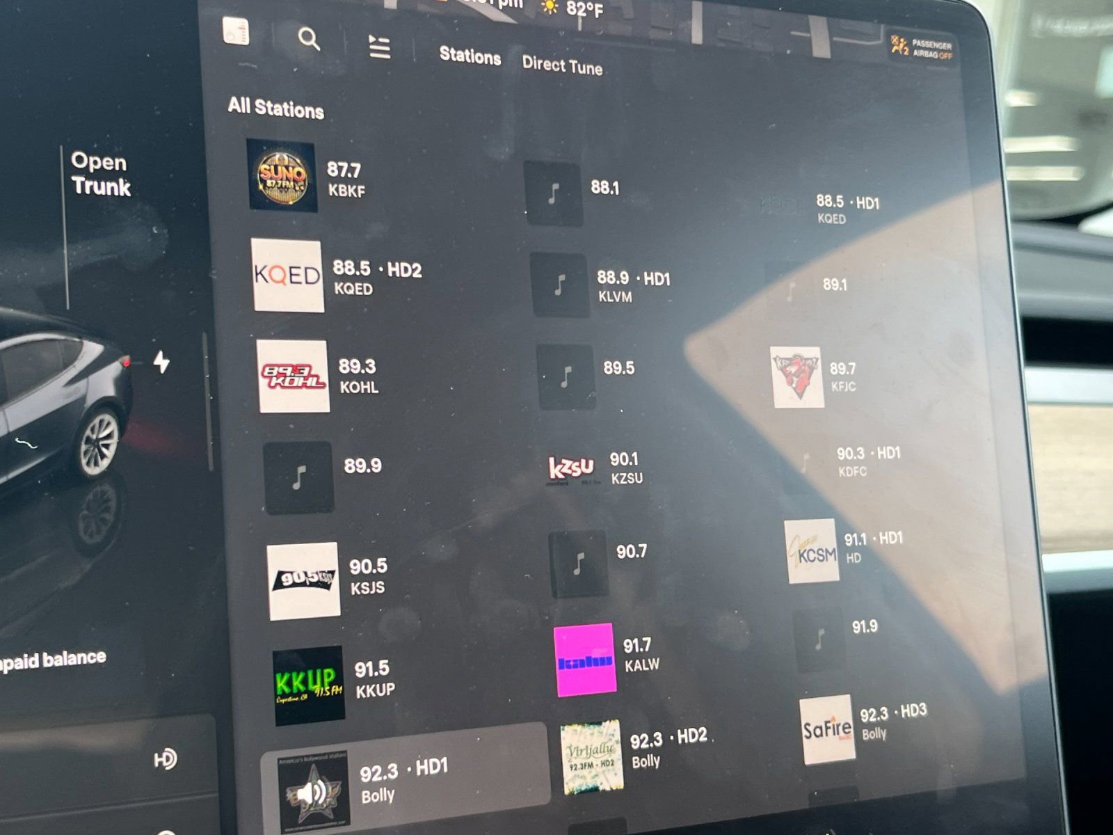 Used 2023 Tesla Model 3 Standard Range image 17