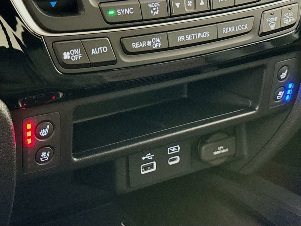 Used 2025 Honda Ridgeline Black Edition image 23