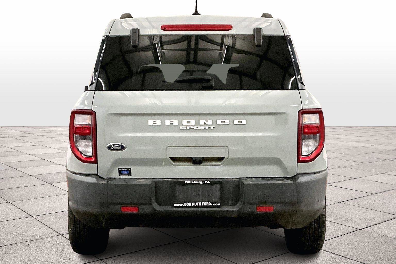 Used 2023 Ford Bronco Sport Outer Banks w/ Tech Package image 4
