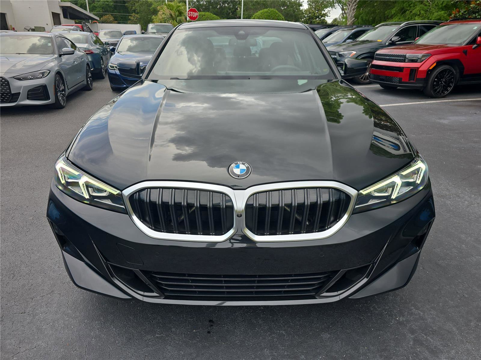 Used 2025 BMW 330i Sedan RWD image 6