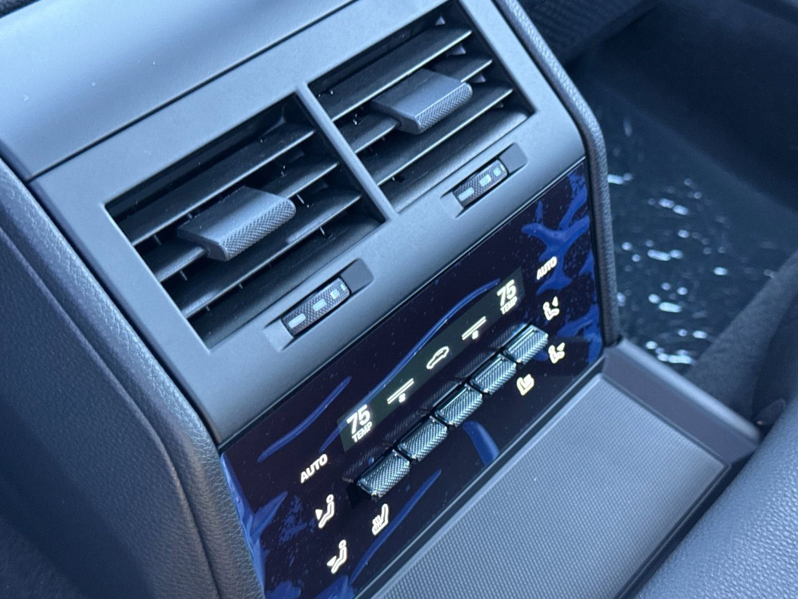 New 2026 Porsche Panamera 4 image 10