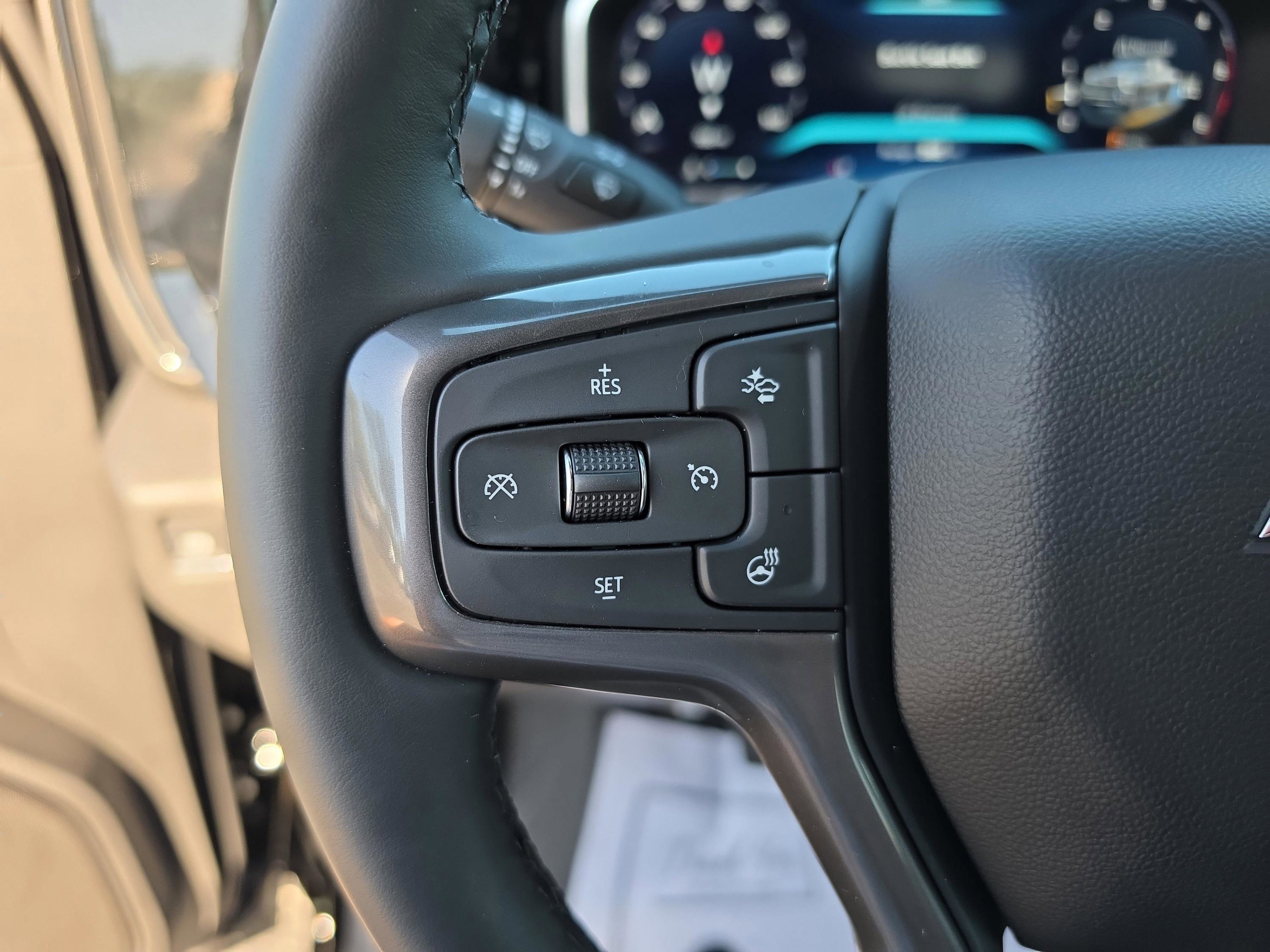 Used 2026 Chevrolet Silverado 2500 ZR2 AWD/4WD image 37