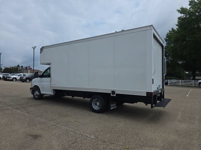 New 2026 Chevrolet Express 3500 w/ Power Convenience Package RWD image 3