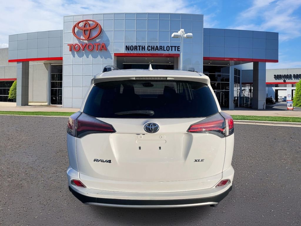 Used 2016 Toyota RAV4 XLE image 8
