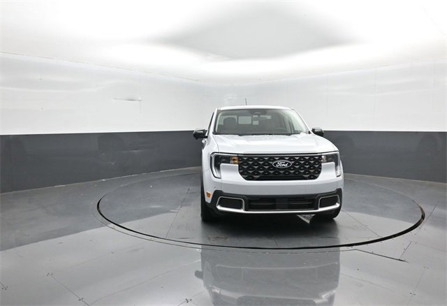 New 2025 Ford Maverick Lariat w/ 4K Tow Package image 2