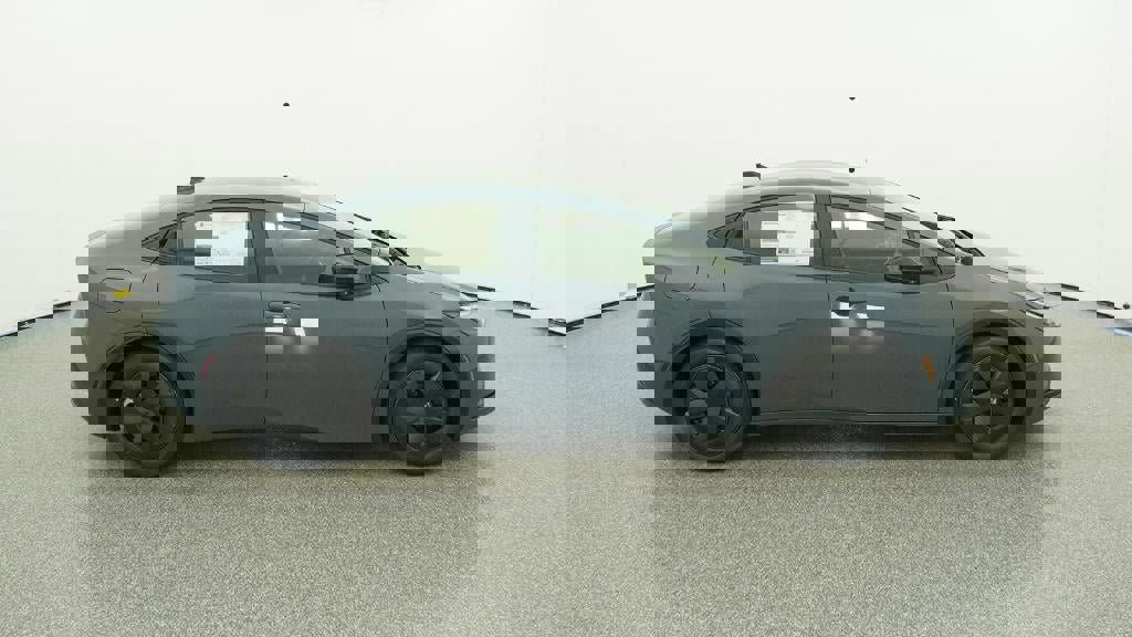 New 2026 Toyota Prius Plug-In Hybrid image 12