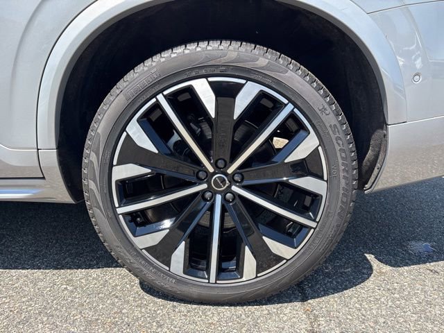 Used 2025 Volvo XC90 B6 Plus AWD/4WD image 10
