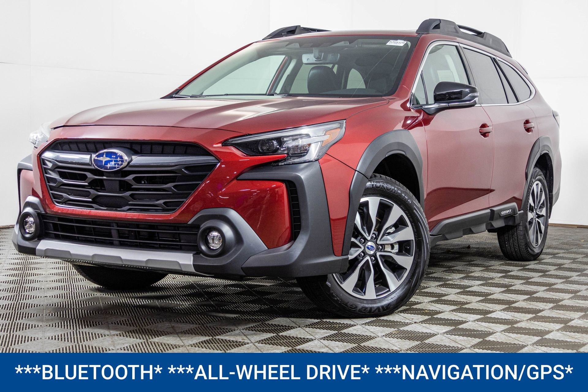 Used 2023 Subaru Outback Limited image 2