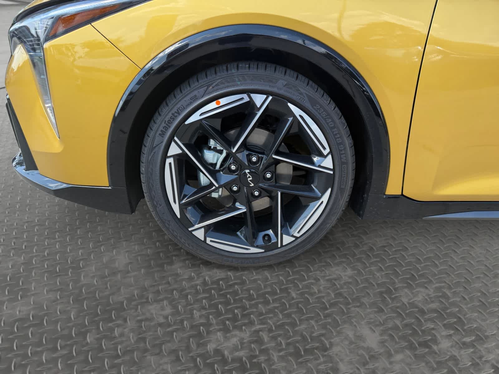 New 2026 Kia K4 GT-Line FWD image 9