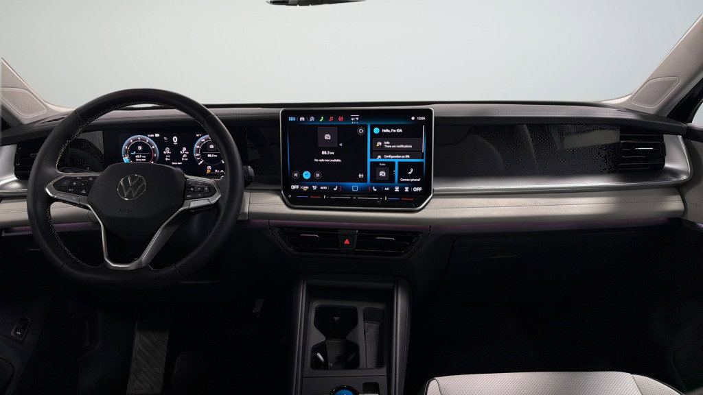 New 2026 Volkswagen Tiguan SE image 33
