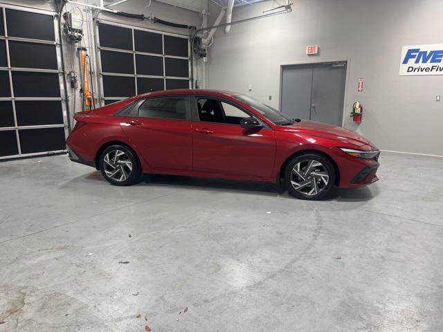 New 2025 Hyundai Elantra Sport image 1