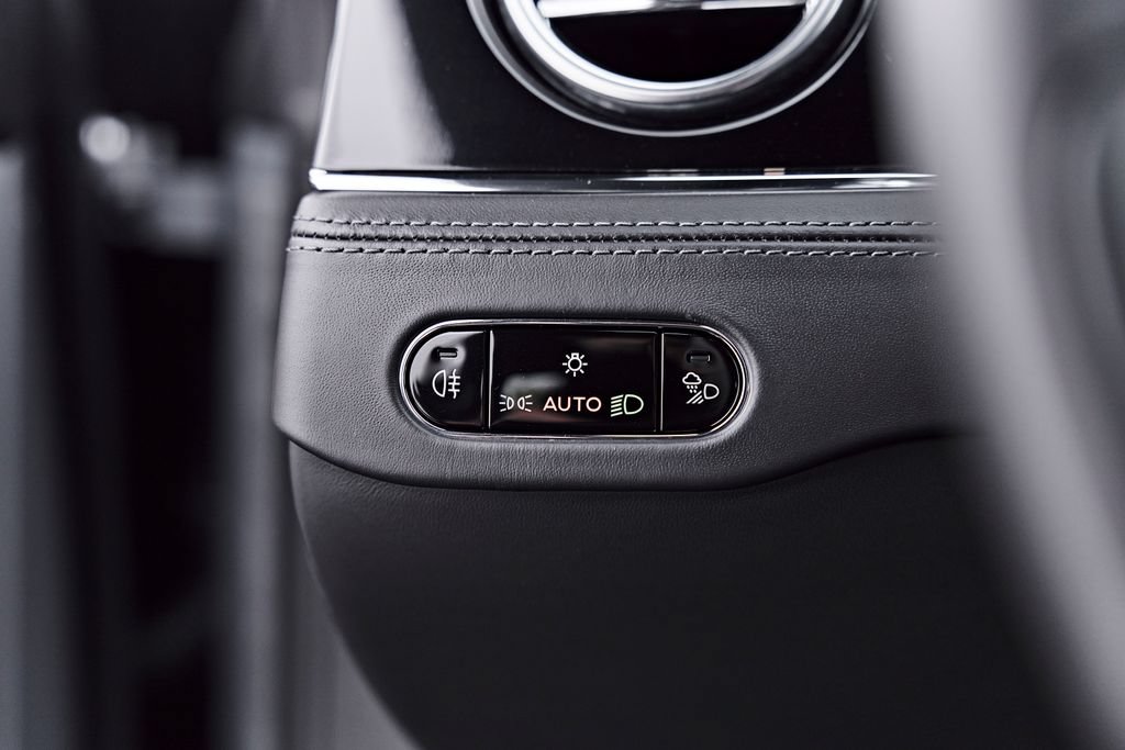 Used 2020 Bentley Continental GT AWD/4WD image 47