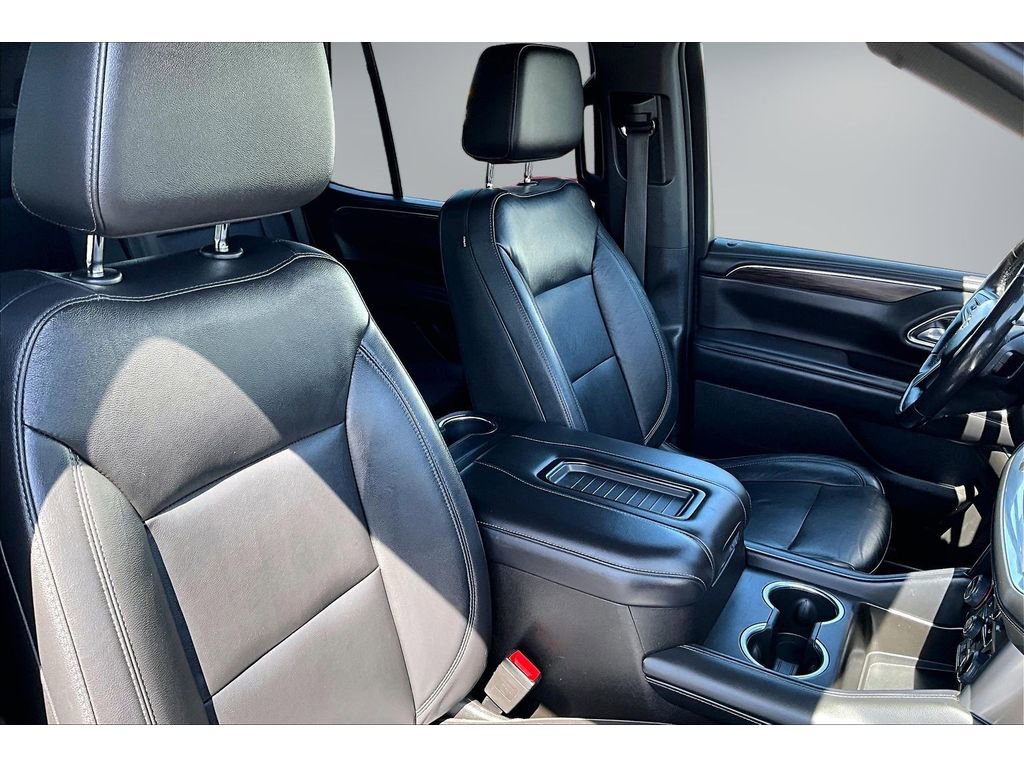 Used 2021 Chevrolet Tahoe Z71 w/ Z71 Signature Package AWD/4WD image 25