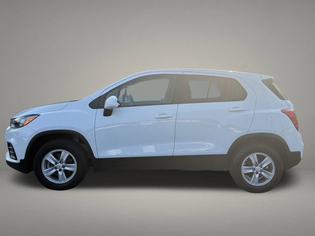 Used 2020 Chevrolet Trax LS w/ Tint and Cruise Package image 2