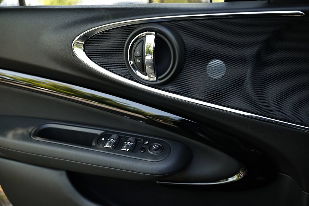 Used 2024 MINI Cooper Clubman S FWD image 12