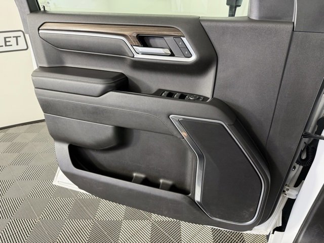 Used 2022 Chevrolet Silverado 1500 RST w/ Max Trailering Package image 12