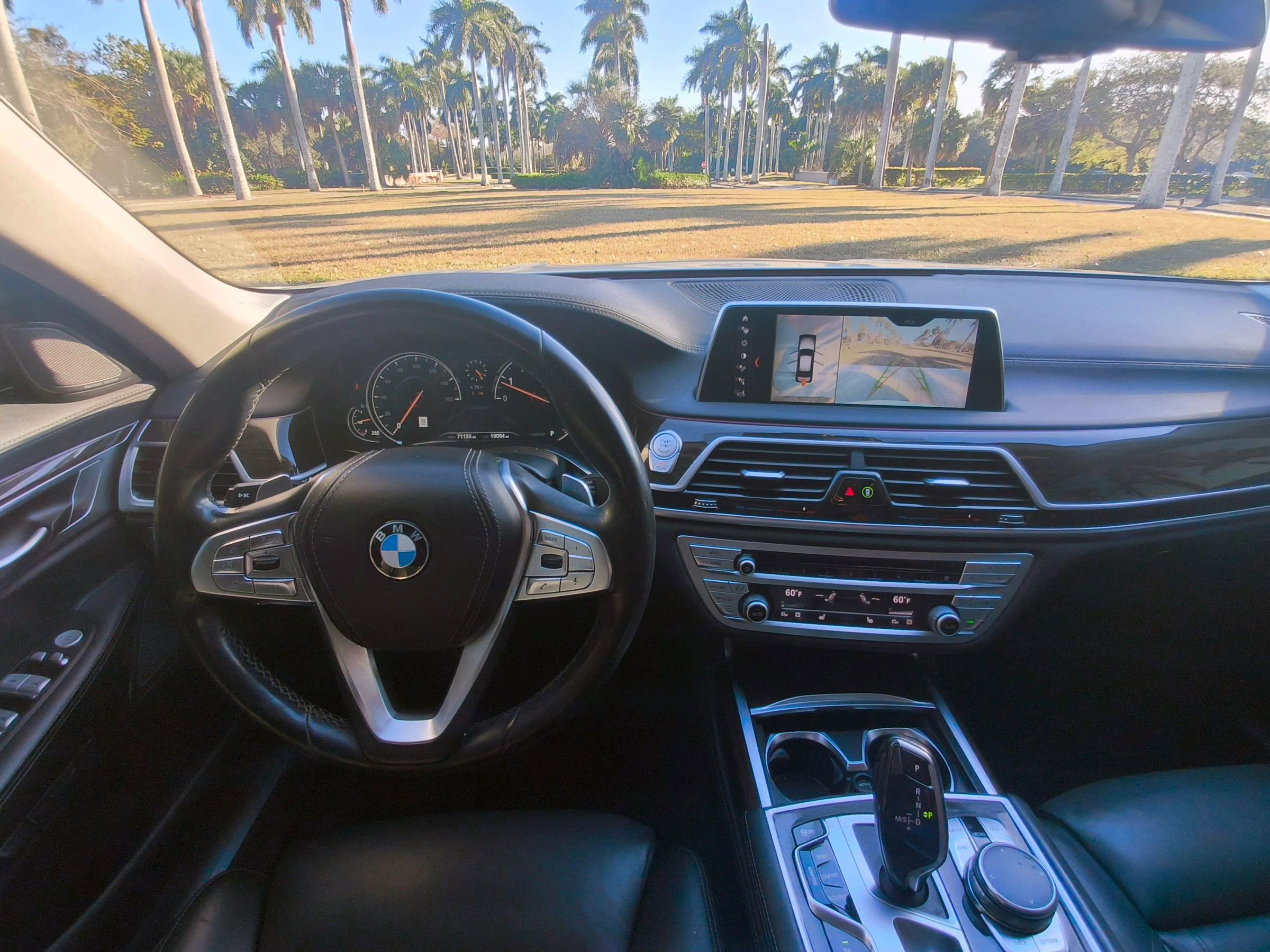 Used 2018 BMW 750i xDrive image 18