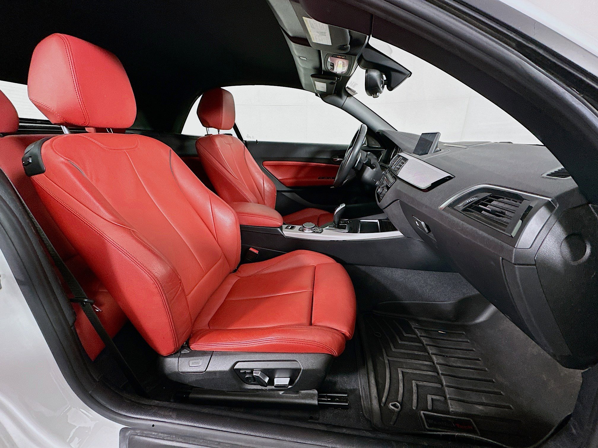 Used 2019 BMW M240i xDrive Convertible w/ Premium Package image 31