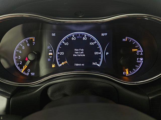 Used 2020 Jeep Grand Cherokee Altitude image 13