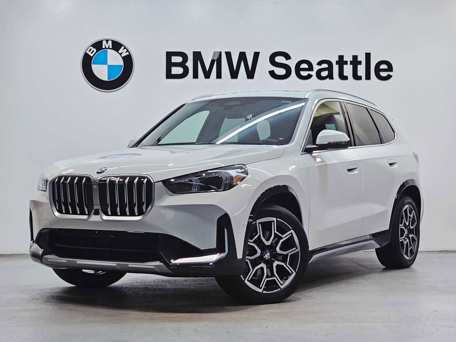 New 2026 BMW X1 xDrive28i AWD/4WD video 1