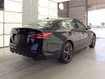 Used 2025 Nissan Altima 2.5 SR FWD image 18