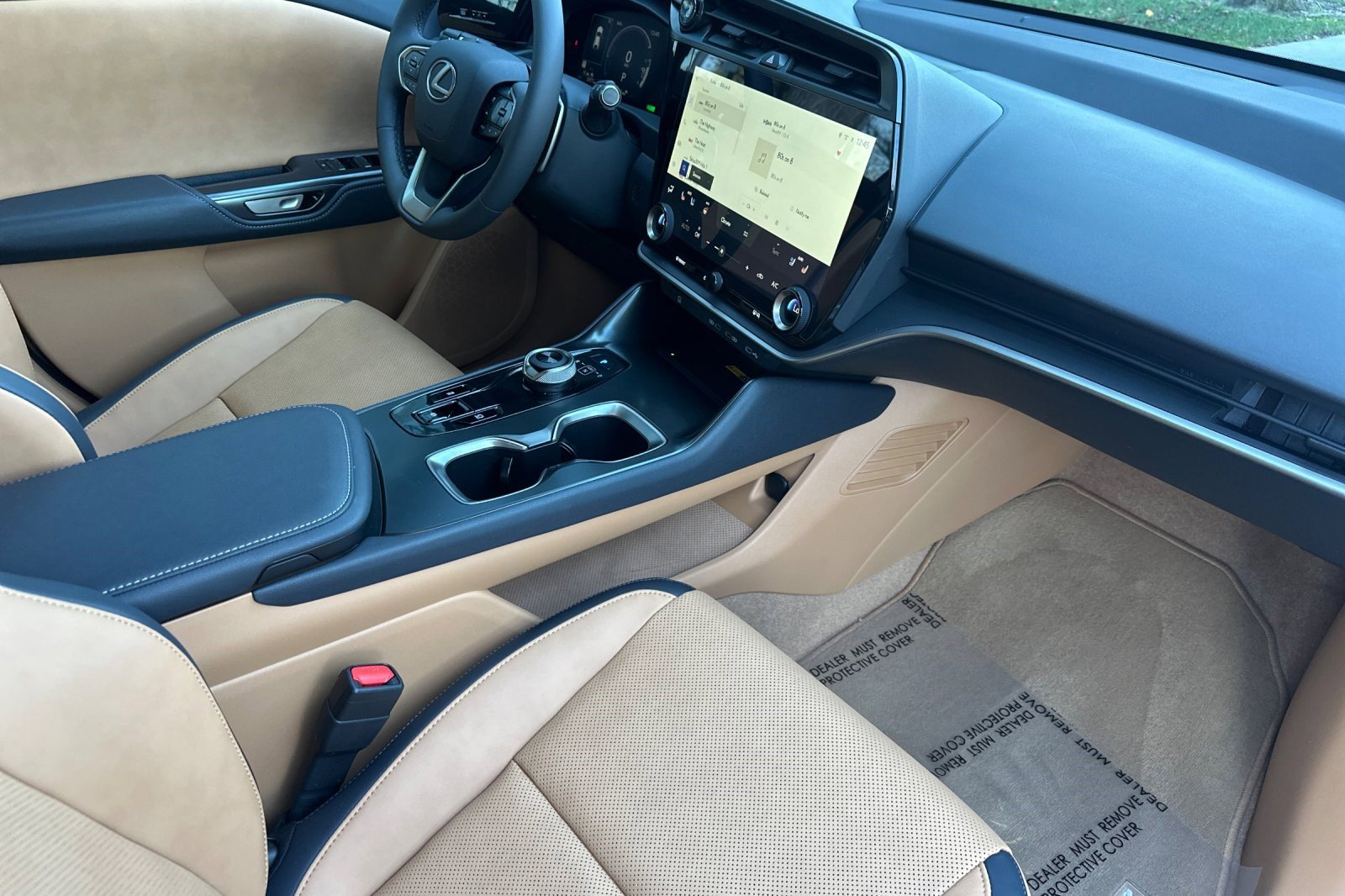 Certified 2025 Lexus RZ 300e 300e Premium w/ Accessory Package (2T) image 20