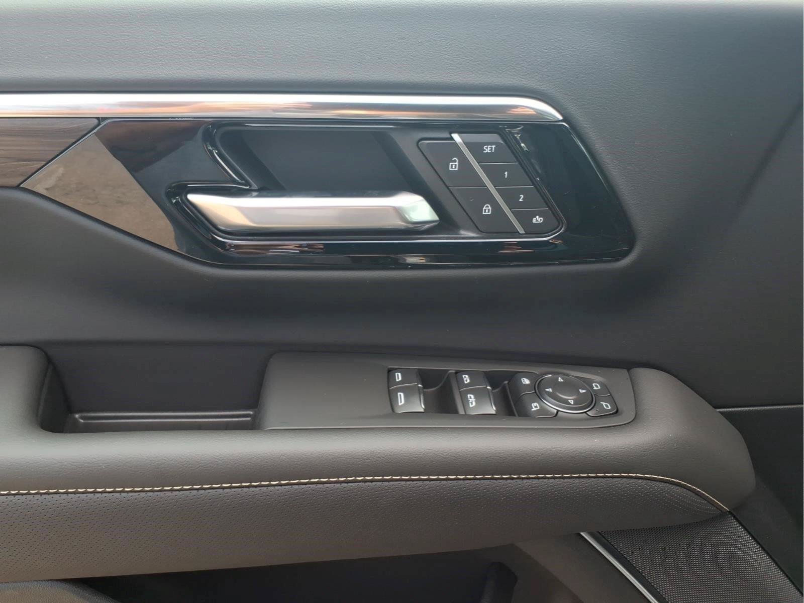 New 2026 Chevrolet Tahoe Premier AWD/4WD image 18