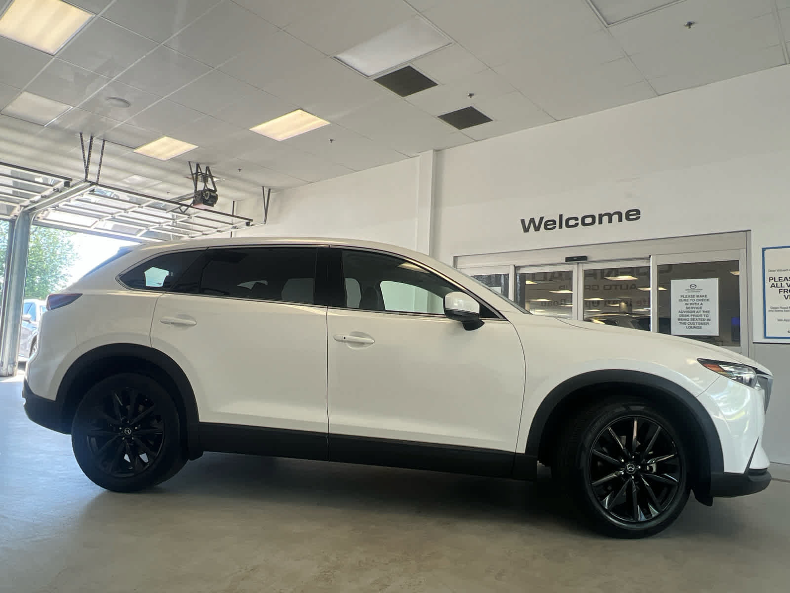 Certified 2023 MAZDA CX-9 Touring Plus AWD/4WD image 7