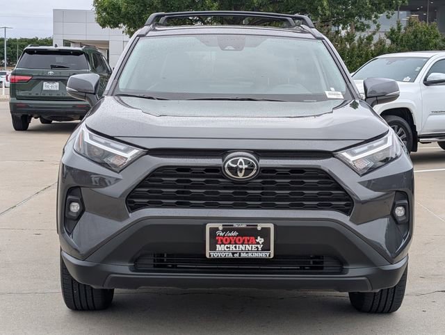 Used 2025 Toyota RAV4 XLE Premium FWD image 7