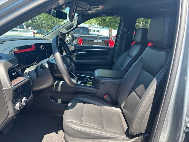 Used 2025 Chevrolet Tahoe Z71 AWD/4WD image 9